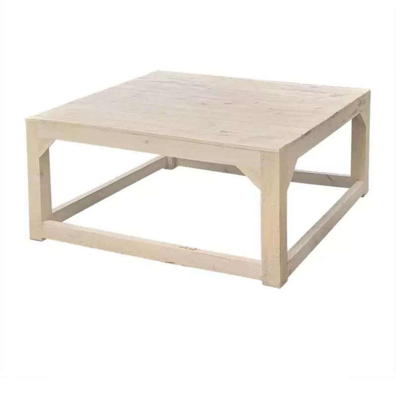 کرسی چوبی از جنس چوب روسی