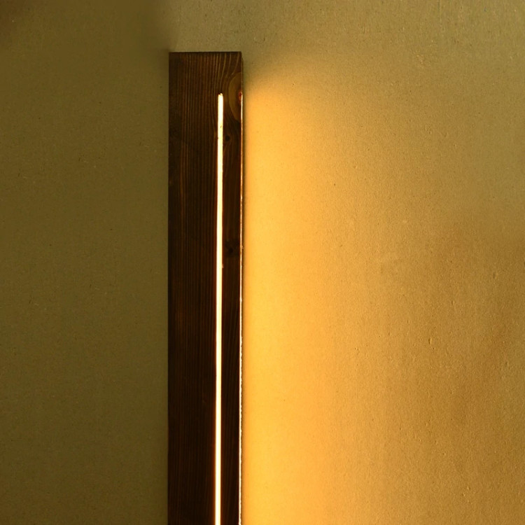 چراغ دیواری چوبی