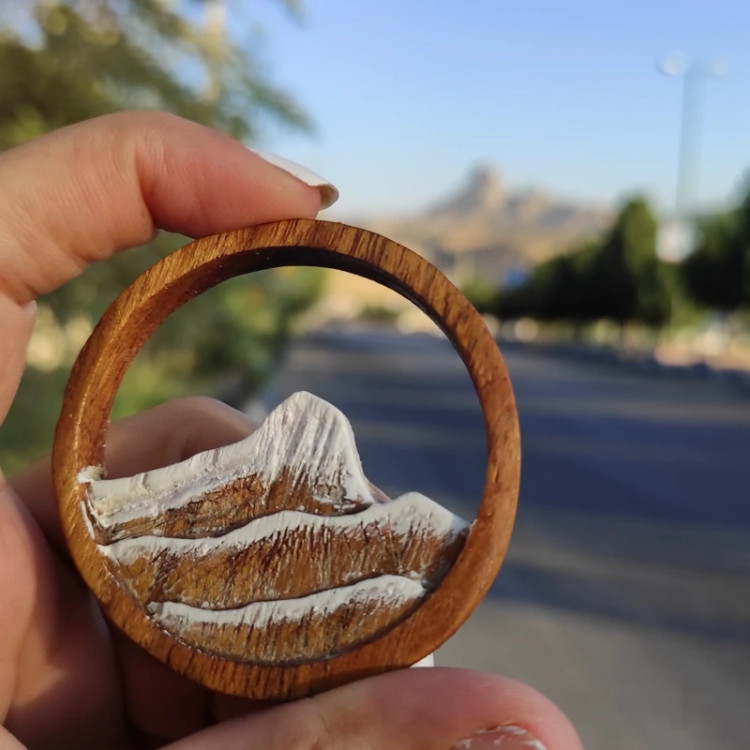 گردنبند چوبی ططرح کوه زاگرس