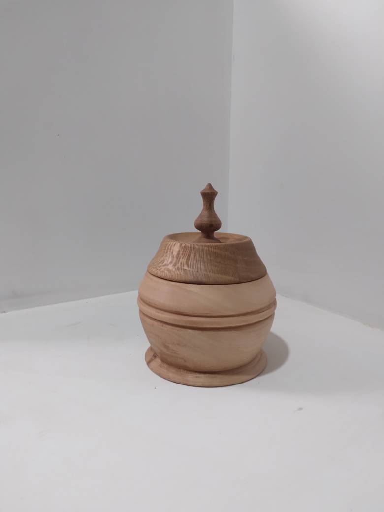 قندان چوبی _ چوب چنار خراطی شده